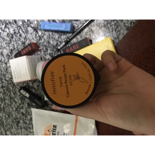 Mặt nạ Innisfree