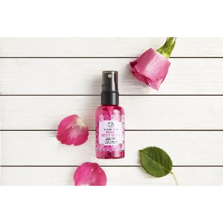 Xịt khoáng The Body Shop Rose Dewy Glow Face Mist 60ml | BigBuy360 - bigbuy360.vn