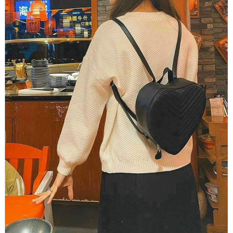 Túi trái tim thủy tiên.