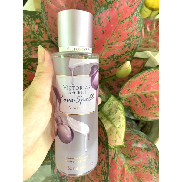Xịt Thơm Body 💕𝑭𝒓𝒆𝒆𝒔𝒉𝒊𝒑💕 Xịt Thơm Toàn Thân Victoria's Secret 🌸 LOVE SPELL 🌸 Body Mist 250ml - Xịt BODY