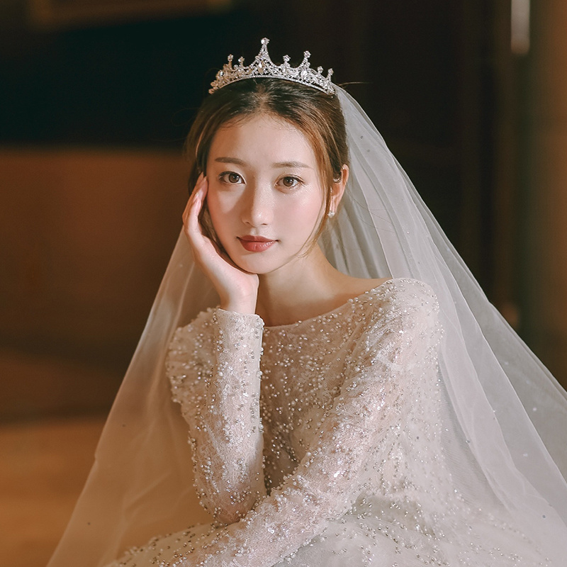 Vương Miện Đính Đá Sang Trọng Dành Cho Cô Dâu