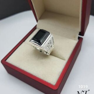 Nhẫn bạc ta cho Nam mặt đá vuông