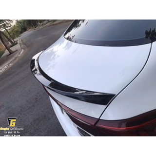Đuôi gió nhựa abs vân carbon theo xe kia cerato 2019-2021