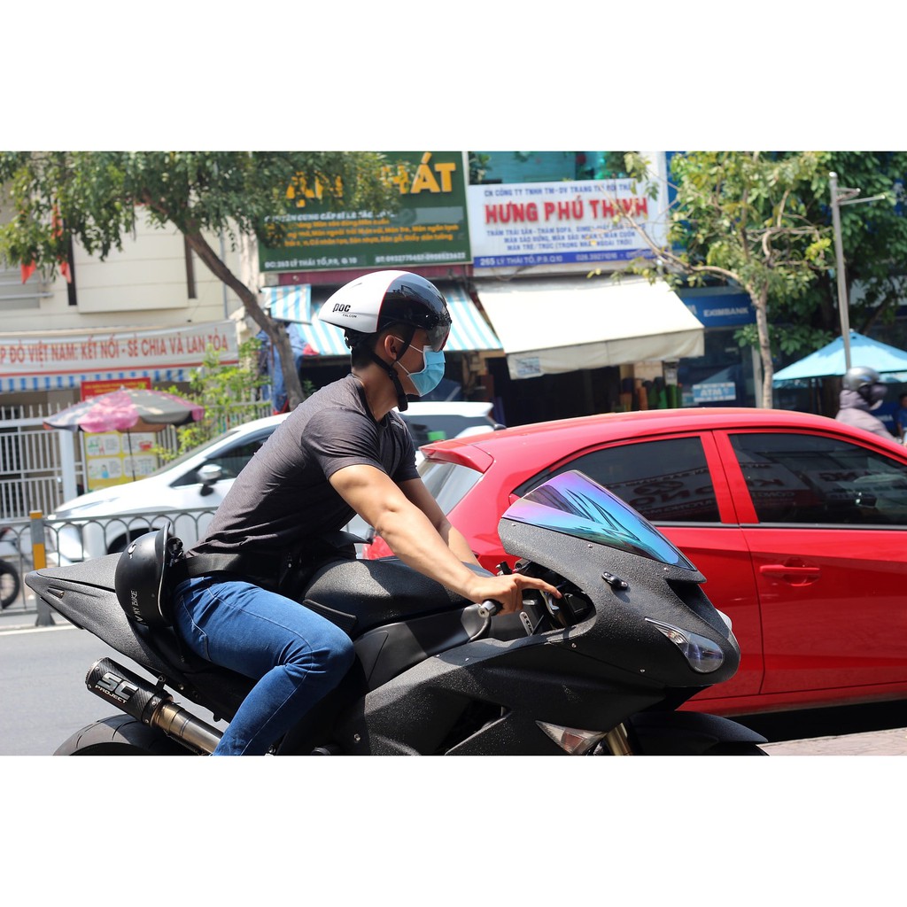 Nón POC FALCON MÀU TRÁNG ĐEN BÓNG KÈM TÚI VÀ HỘP CHÍNH HÃNG