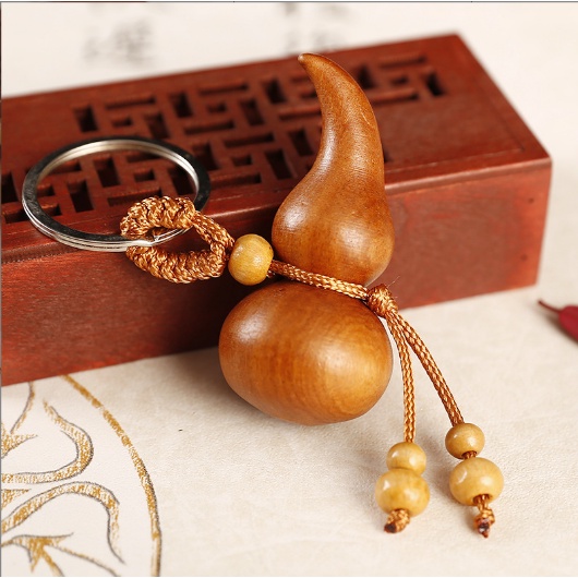 Móc khóa hình trái bầu bàng gỗ xịn đẹp chống nước - moc khoa xe