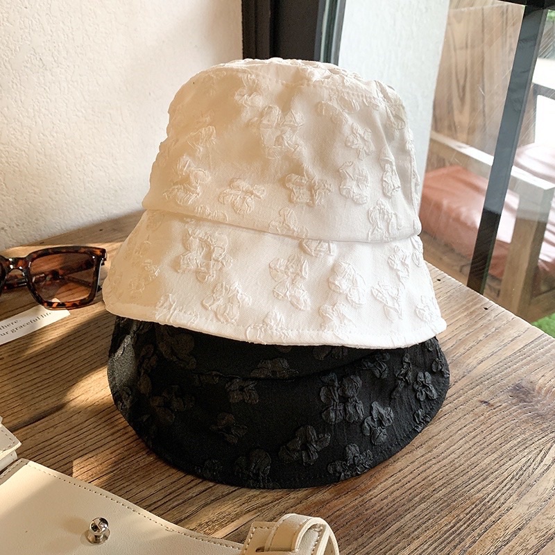 Nón bucket dập hoa nổi