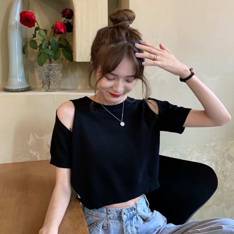 Áo Thun Tay Ngắn Hở Vai Mùa Hè Bằng Lụa Băng Phong Cách Mới Dành Cho Bạn Nữ