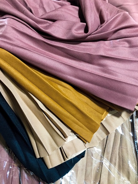 Chân váy xếp li dáng dài midi (kèm ảnh thật và video) | BigBuy360 - bigbuy360.vn