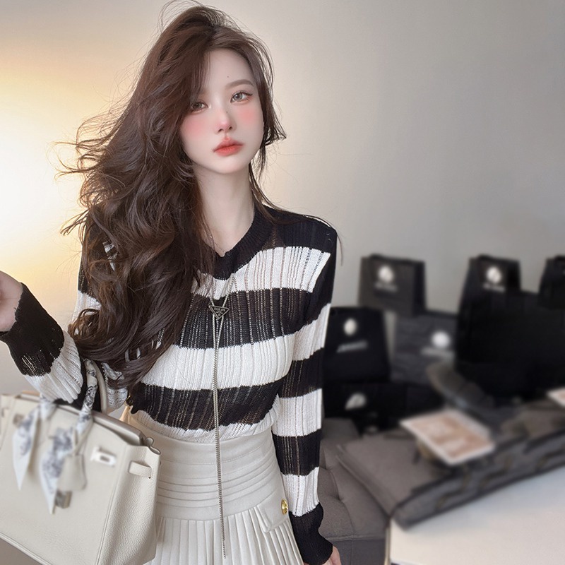 Áo Thun Lụa Dệt Kim Tay Dài Cổ Tròn Dáng Rộng Chống Nắng Phong Cách Hàn Quốc Cho Nữ