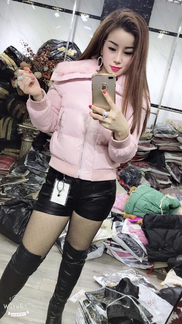 Áo phao dáng ngắn bo gấu