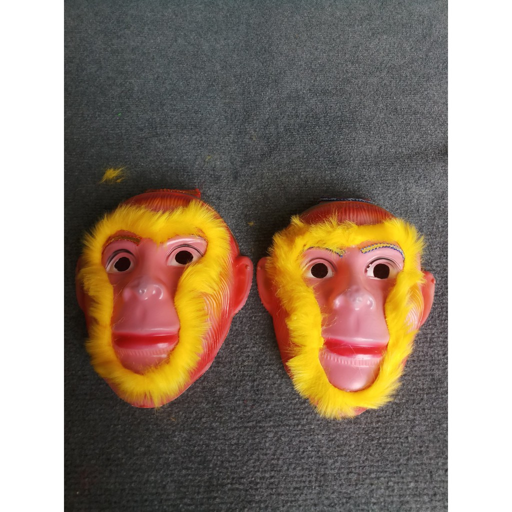 Mặt nạ Tề Thiên