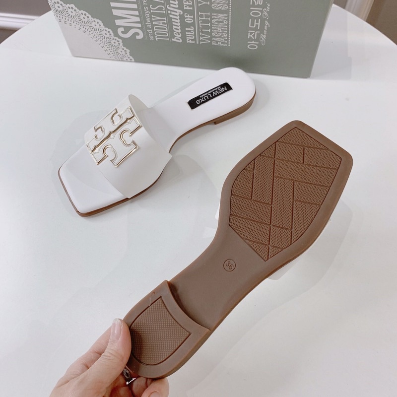 HÀNG CÓ SẴN ❄️❄️♥️LÊ BỆT QUAI DA MỀM DẾ KÉP ♥️❄️❄️