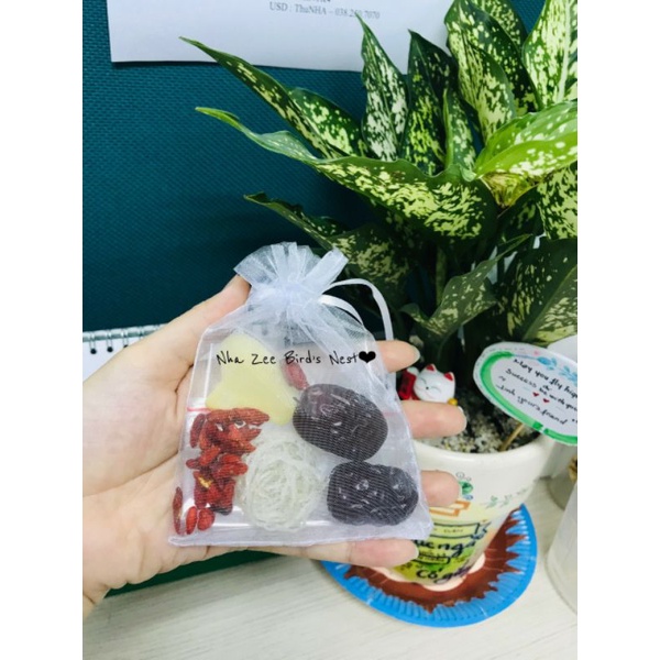 Set yến sào nguyên chất gồm yến viên hoa hồng kèm nguyên liệu Yến sào Nhà Zee