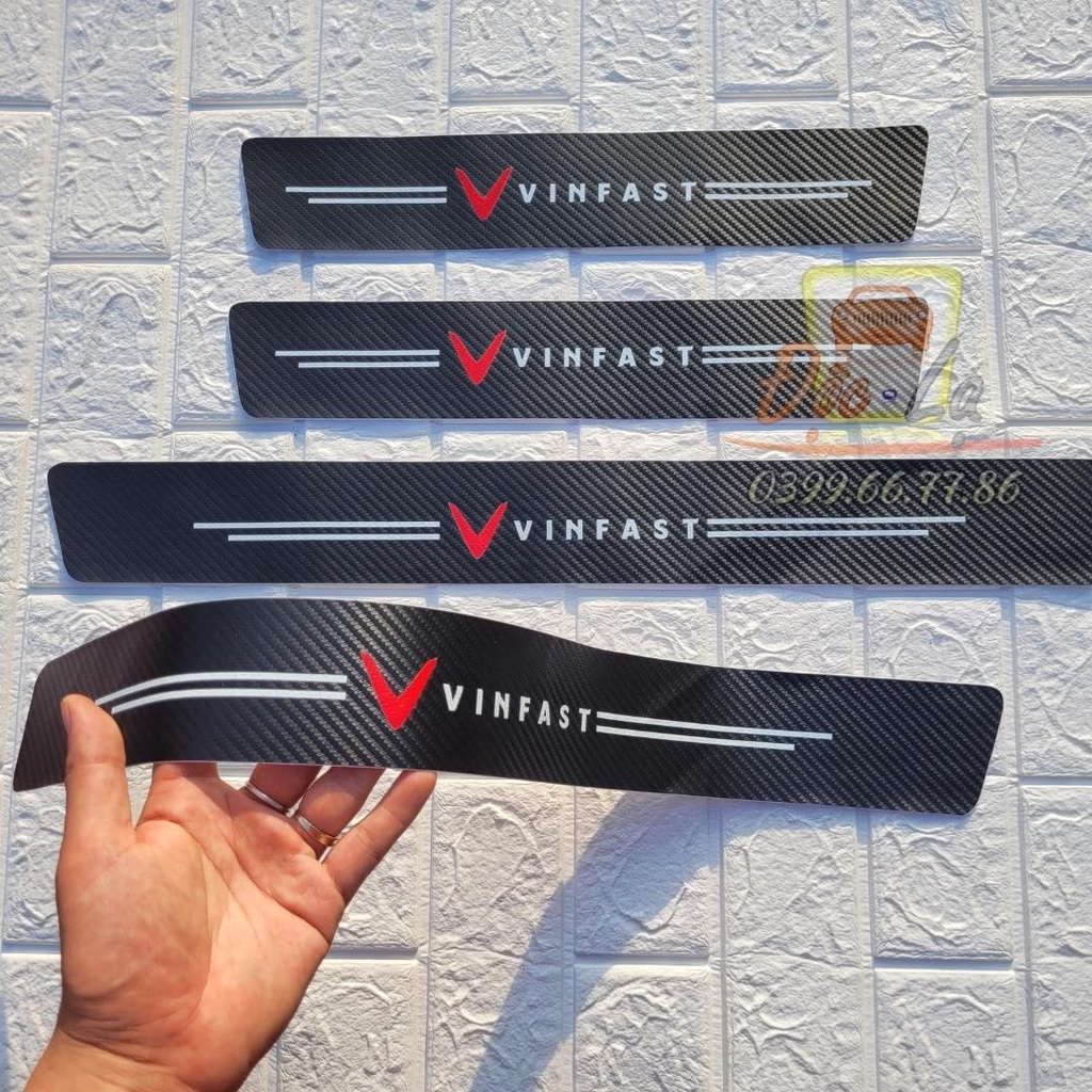 VINFAST - Nẹp Dán Logo VINFAST Chống Trầy Xước Bảo Vệ Bậc Cửa Xe Hơi/ Bảo Vệ Cốp Sau Xe Hơi Bền Đẹp