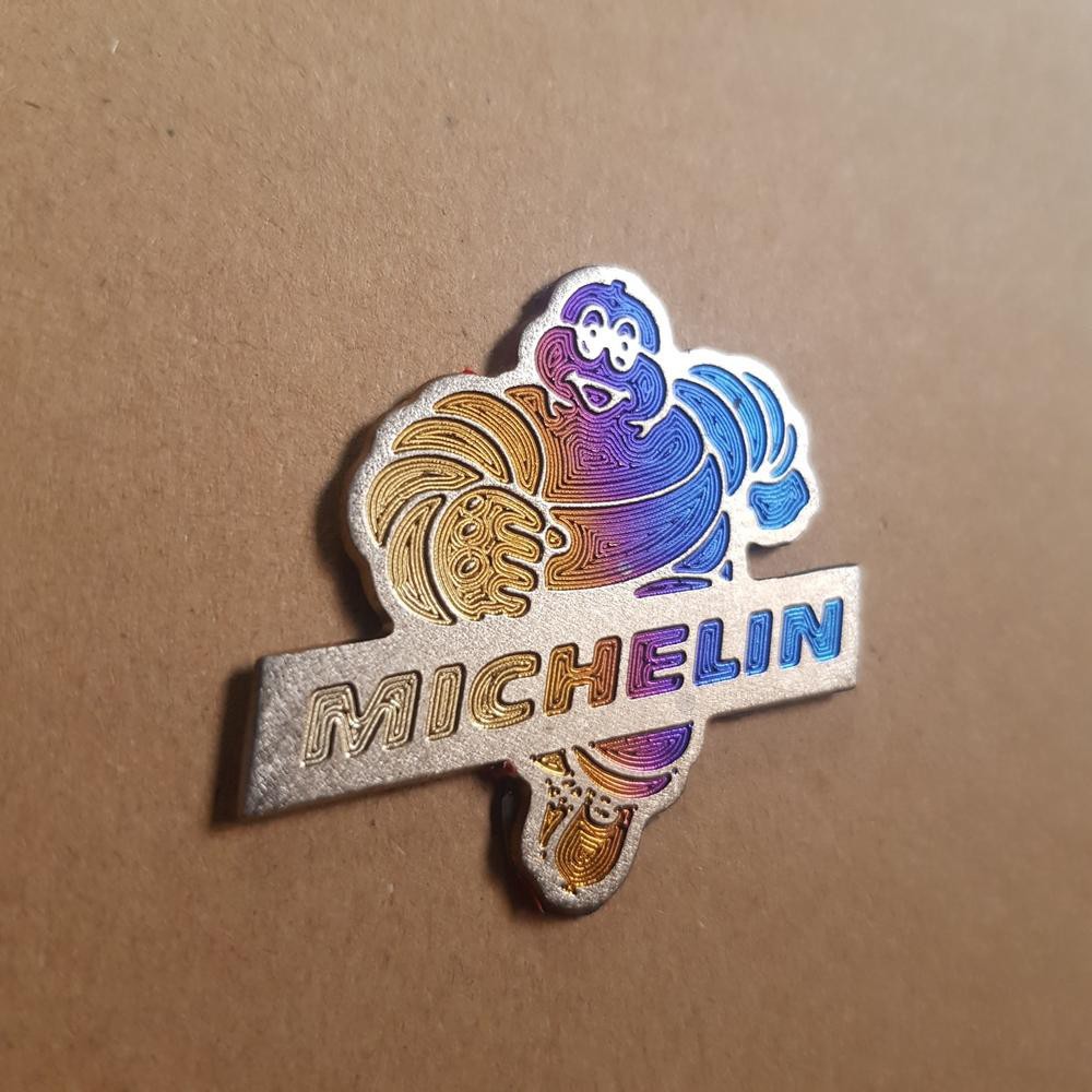 [GIÁ GỐC]  TEM DÁN TRANG TRÍ XE MÁY HÌNH MICHELIN TITAN ĐỘC ĐÁO TRANG TRÍ XE MÁY