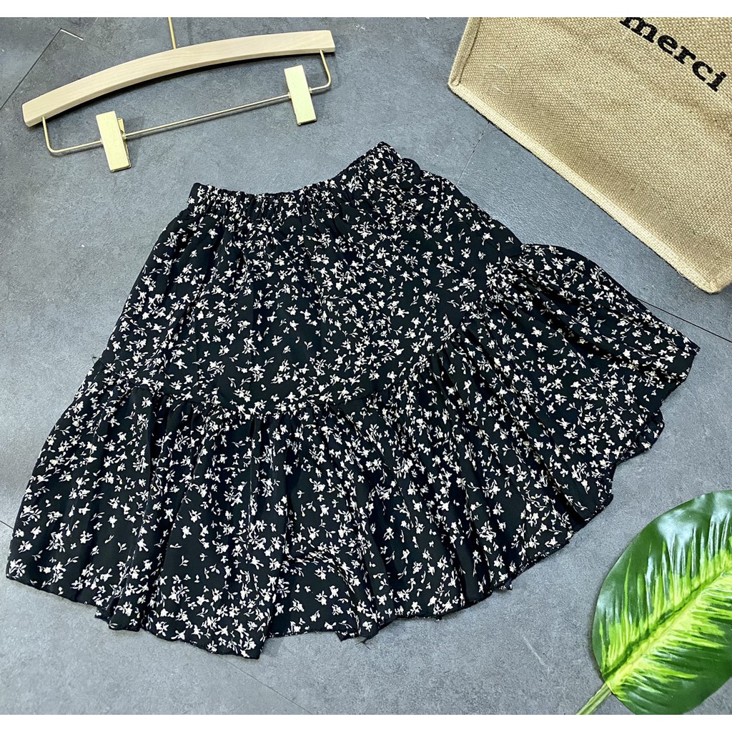 Chân váy hoa nhí vintage, chân váy ngắn siêu xinh | BigBuy360 - bigbuy360.vn