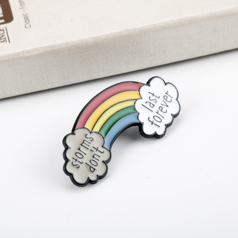 Huy Hiệu Cài Áo Kim Loại Hình Cầu Vồng Và Chữ 23577 Dễ Phối Đồ Thời Trang Cho Nam Nữ