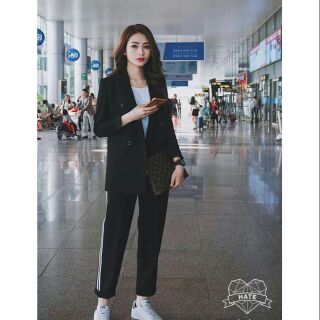 Set áo blazer kèm quần