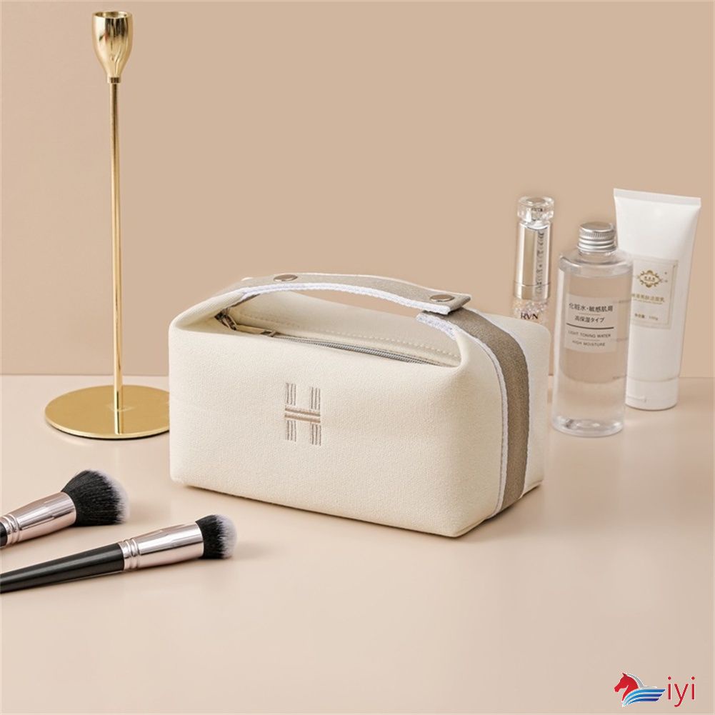 Waterproof Cosmetic Bag Portable  Makeup bag Simple Storage Bath Bag Hand Portable Wash Bag