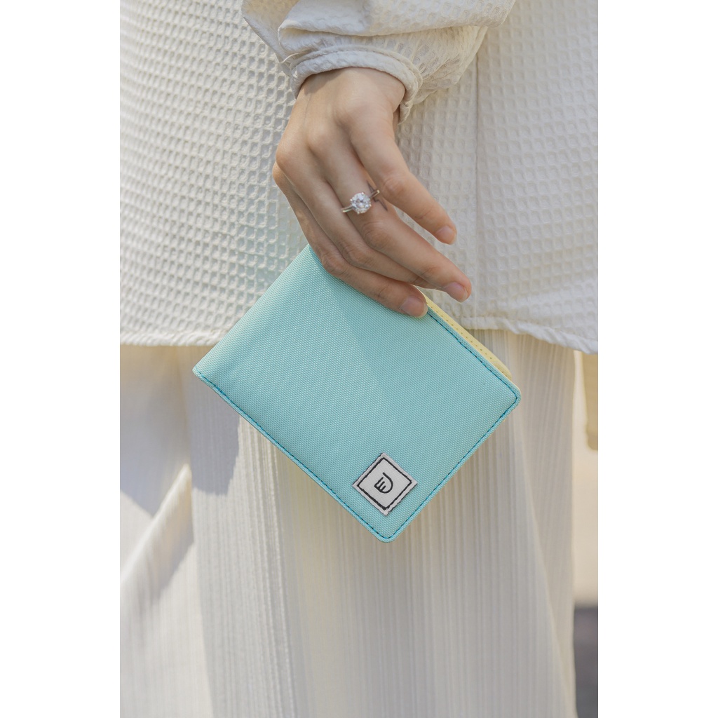 Ví Vải Gập Đôi Unisex DIM Cross Wallet - Ngang (Pastel Color)