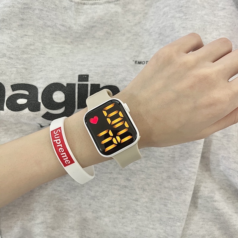 Đồng hồ nam, nữ VUÔNG táo dây nhựa kiểu dáng năng động cho tuổi teen siêu ngầu | BigBuy360 - bigbuy360.vn