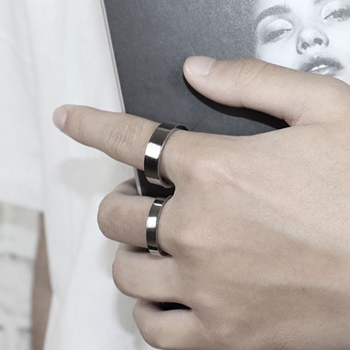 Nhẫn Nam Nữ Nhẫn Cặp Unisex Trơn Màu Bạc Plain Ring Lớn Chất liệu Titan Không Rỉ Gudi Studio