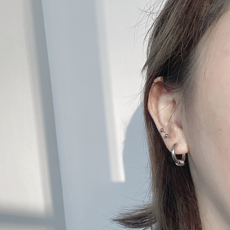 Khuyên tai dạng vòng kẹp bằng kim loại phong cách đường phố cá tính đen tối đơn giản 19182