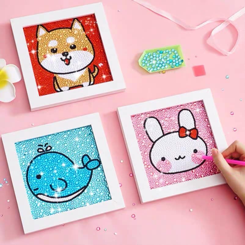 Tranh đính gắn đá cho bé có thể treo trang trí phòng hoặc khung để bàn hình hoạt hình dễ thương-giadungsieure