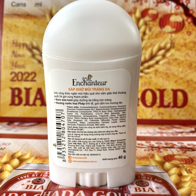 Sáp khử mùi Enchanteur Duluxe Charming chai 40g