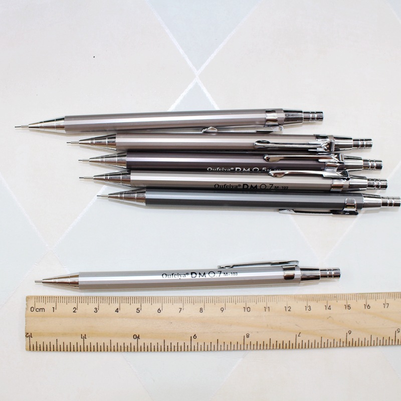 Bút Chì Bấm Bấm Bằng Kim Loại Ngòi 0.5mm 0.7mm