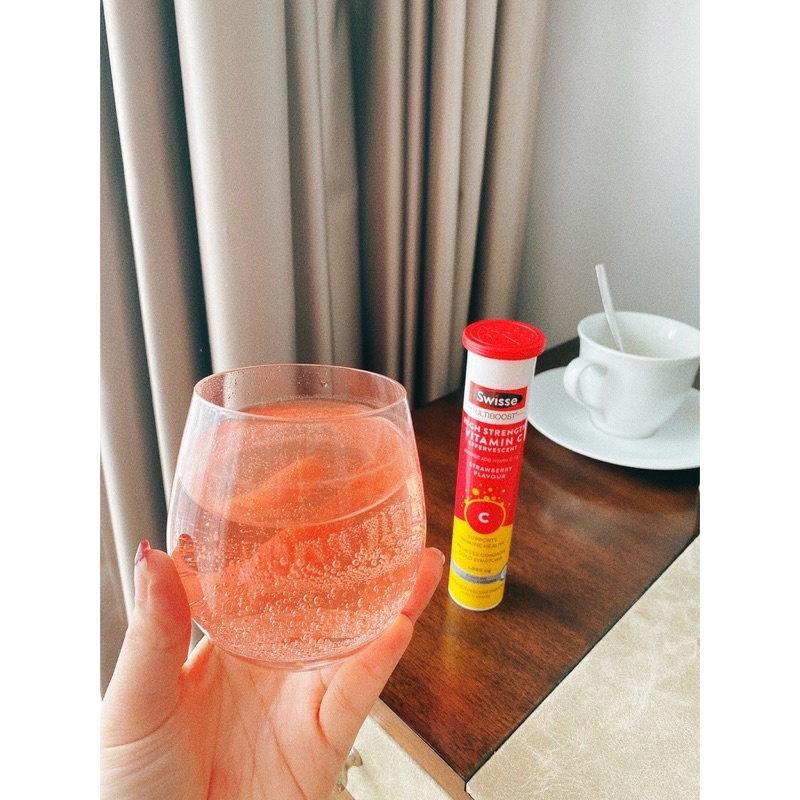 Vitamin C1000mg Swisse vị dâu - Tuýp 20 viên