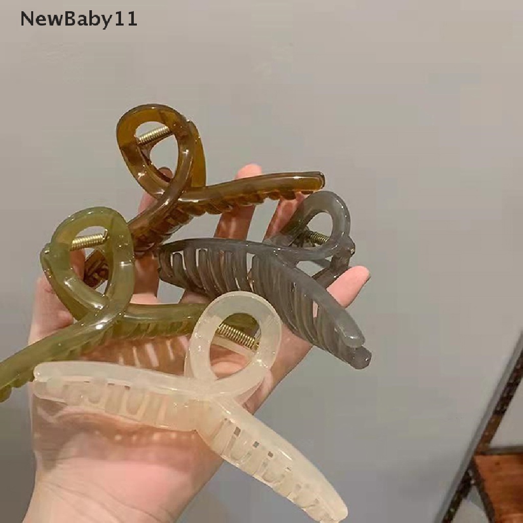 Kẹp Tóc Càng Cua Hình Cá Mập Bằng Acrylic Nhám