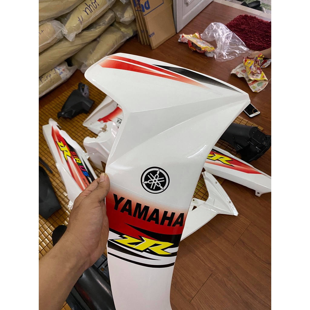 Dàn áo Sirius hàng Việt Nam loại 1 màu trắng