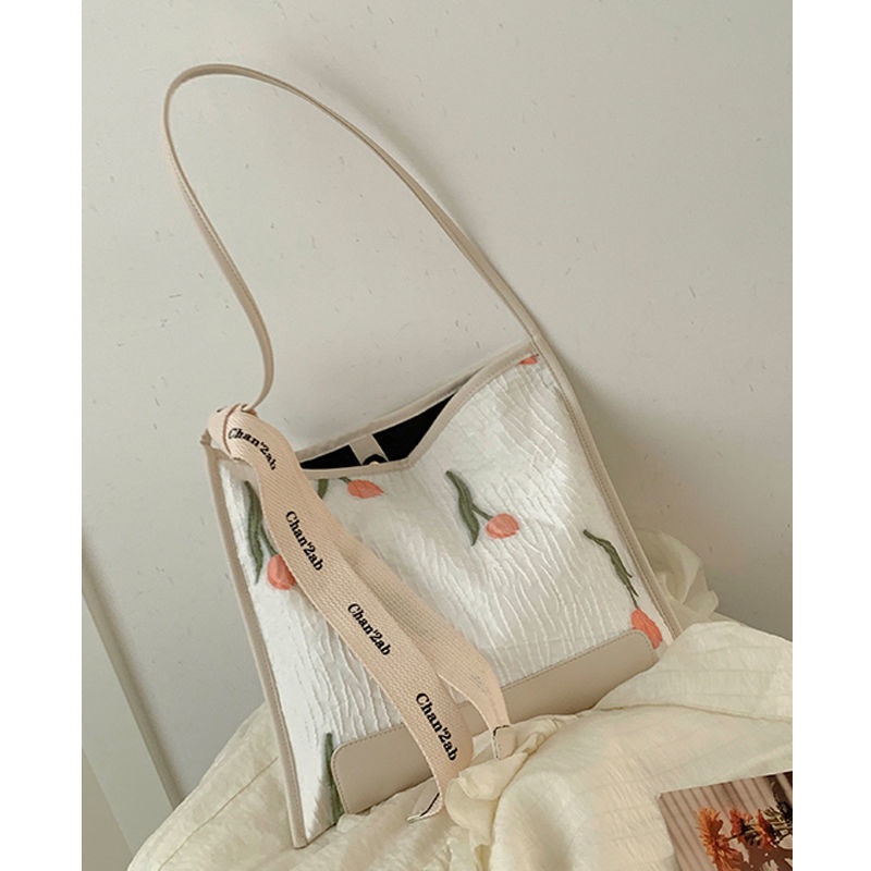 Túi Xách Vải Canvas Cỡ Lớn Họa Tiết Hoa Tulip Xinh Xắn Có 2 Kiểu Lựa Chọn