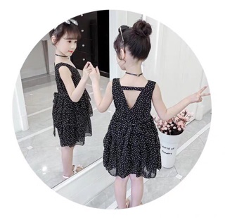 Váy voan tầng chấm bi