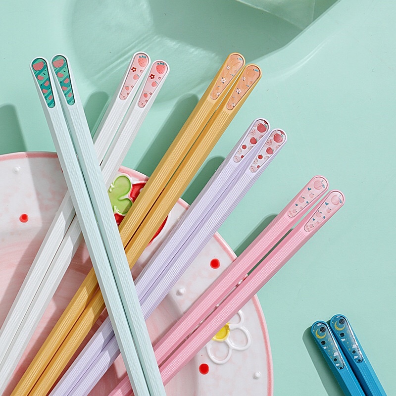 Đũa cao cấp mầu sắc tươi sáng