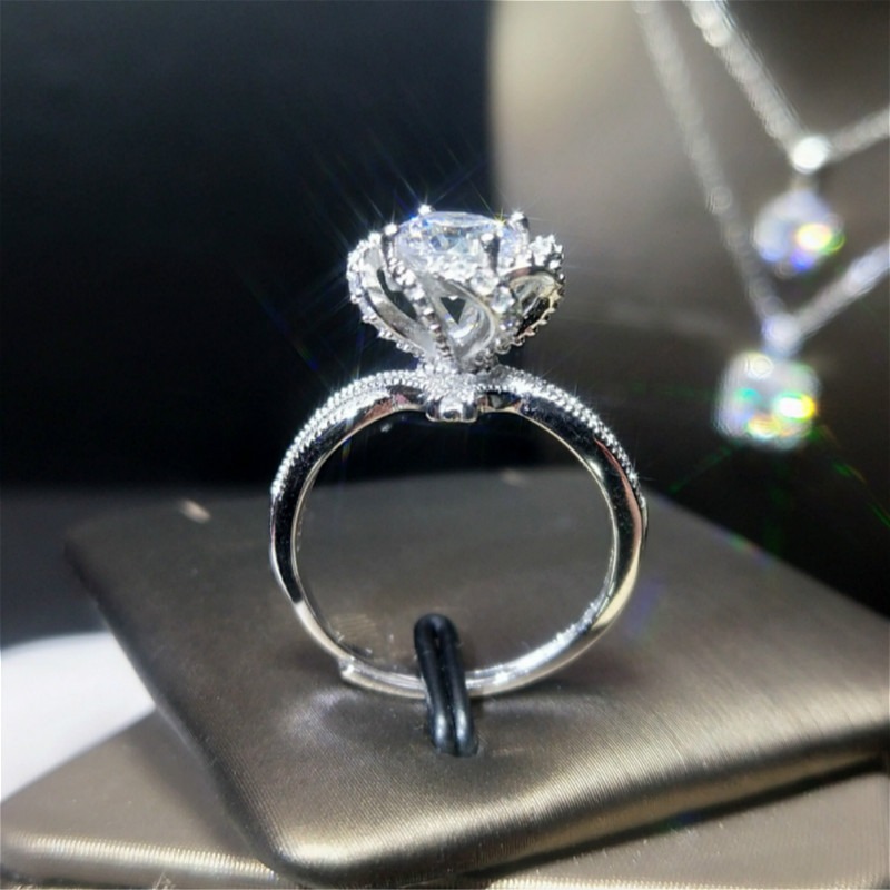 White Gold Opening Adjustment Diamond Vertical Ring