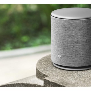 Loa bang & olufsen beoplay M5