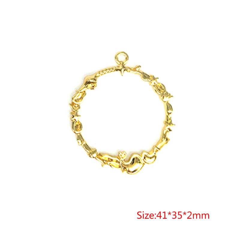 Khuôn làm đồ trang trí bằng kim loại