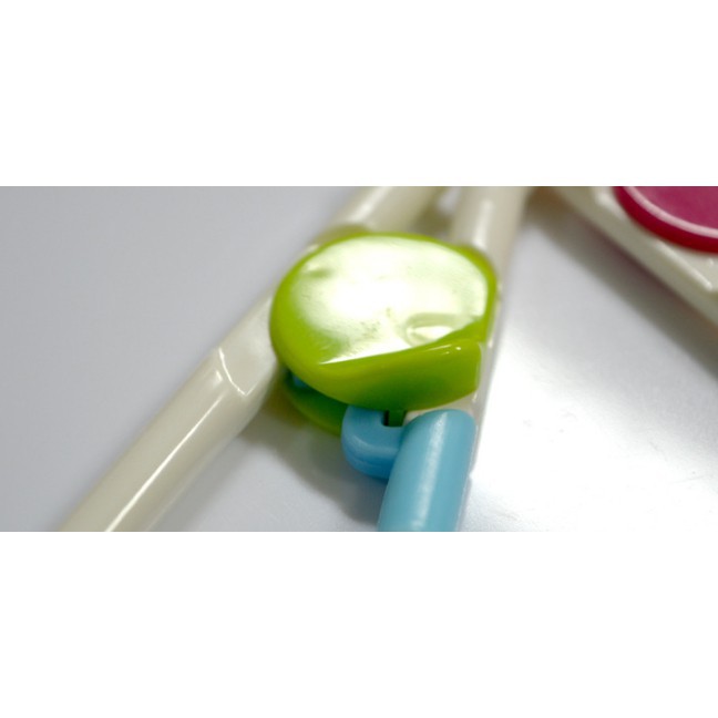 Đũa tập ăn cho bé