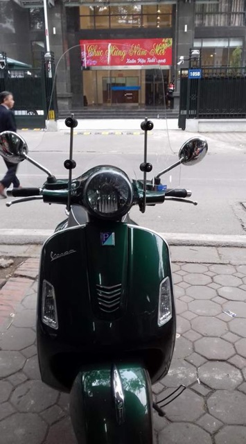 Kính chắn gió cao Vespa GTS GT