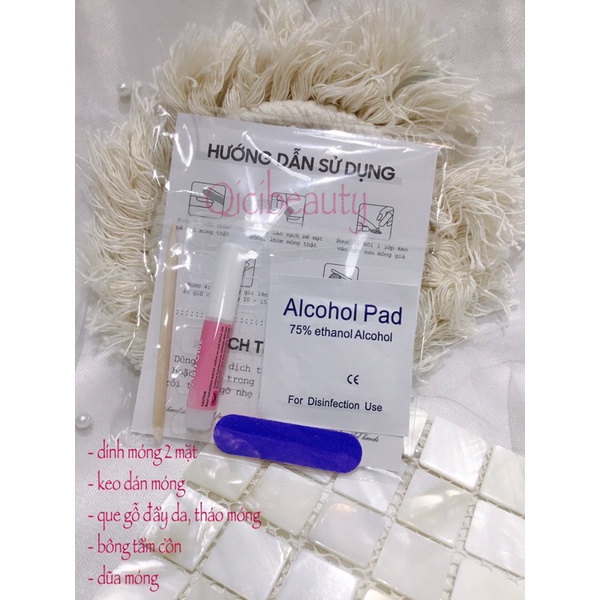 Nailbox thiết kế móng tay giả màu trơn đen bóng