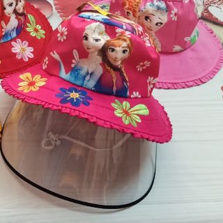 Mũ kèm lớp chắn gió bụi cho bé