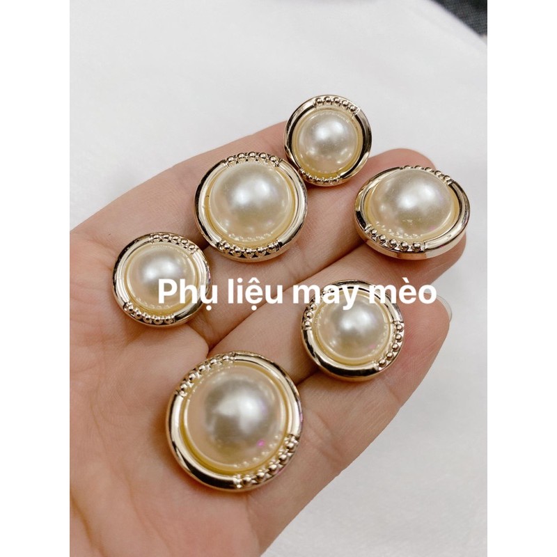 nút trơn tròn hạt ngọc