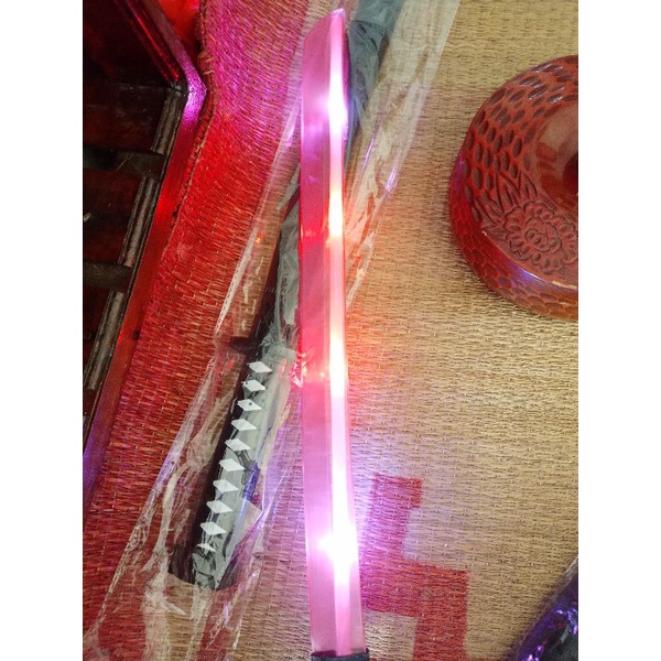 kiếm nhật katana bao chuẩn xịn đèn nhạc- có kèm pin