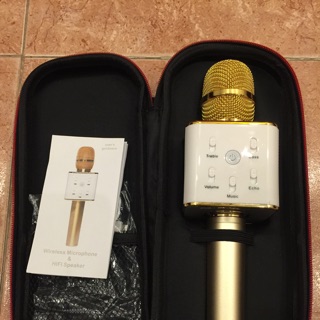 Mic hát kèm loa Q7
