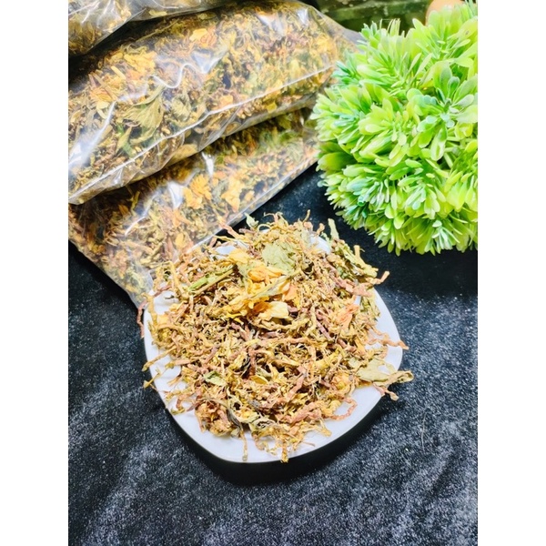 trà sơn mật hồng sâm