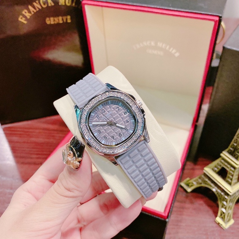 Đồng hồ nữ đẹp đeo tay Patek philippe mặt vuông dây cao su silicon thời trang mặt kính chống xước chống nước | BigBuy360 - bigbuy360.vn