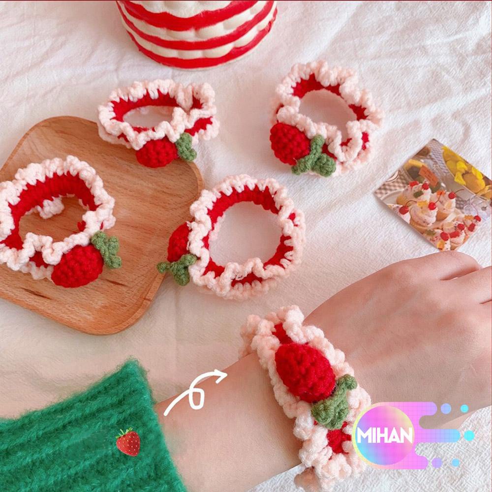  Vòng tay đan len hình chú thỏ/ ếch/ cà rốt đáng yêu sáng tạo cho bé