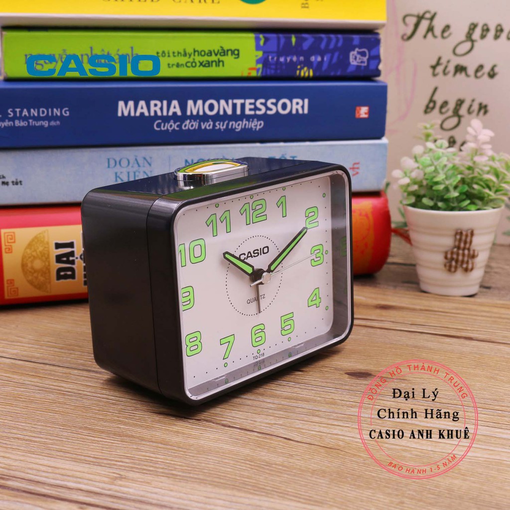 Đồng hồ để bàn Casio TQ-218-1BDF báo thức, dạ quang ( 9×10.7×6 cm )